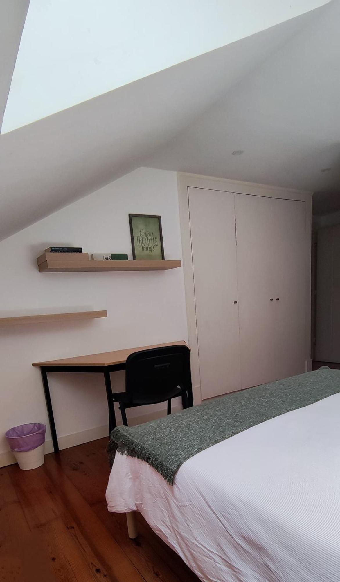 Triplo Com Wc Privativo No Coracao Do Chiado Séjour chez l'habitant *